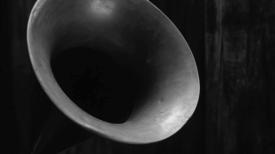 Black and white image of a phonograph