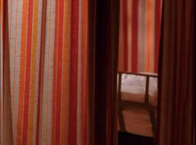 15_TPB_Vacant_Calhoun_1007_Curtains