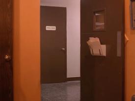 28_TPB_Vacant_Calhoun_2001_DoorHall