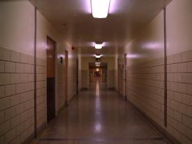 35_TPB_Vacant_Calhoun_2001_EmptyHall05