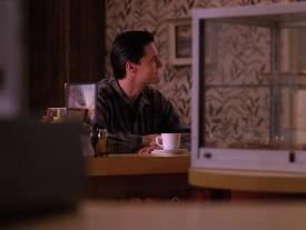 Episode 2.017 - Dale Cooper with Pie
