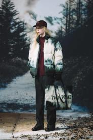 TPB_Merch_UndercoverTP2024_TwinPeaks_AW2024_12