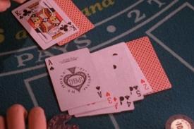 Episode1.007_One Eyed Jacks_Hoyle Playing Cards