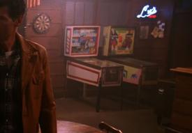 Episode2.009_Roadhouse_Pinball Machines